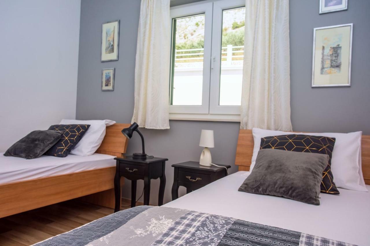 Villa Maslina, With Private 32M2Pool, Panoramic Views On 100Km Coastline, 12 Pax Локва-Рогозница Экстерьер фото